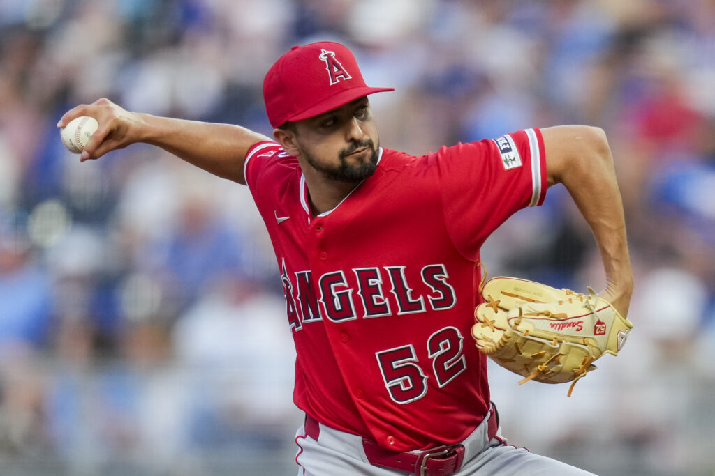 www.mlbtraderumors.com