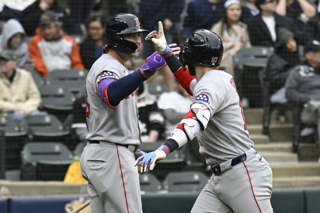 www.mlbtraderumors.com