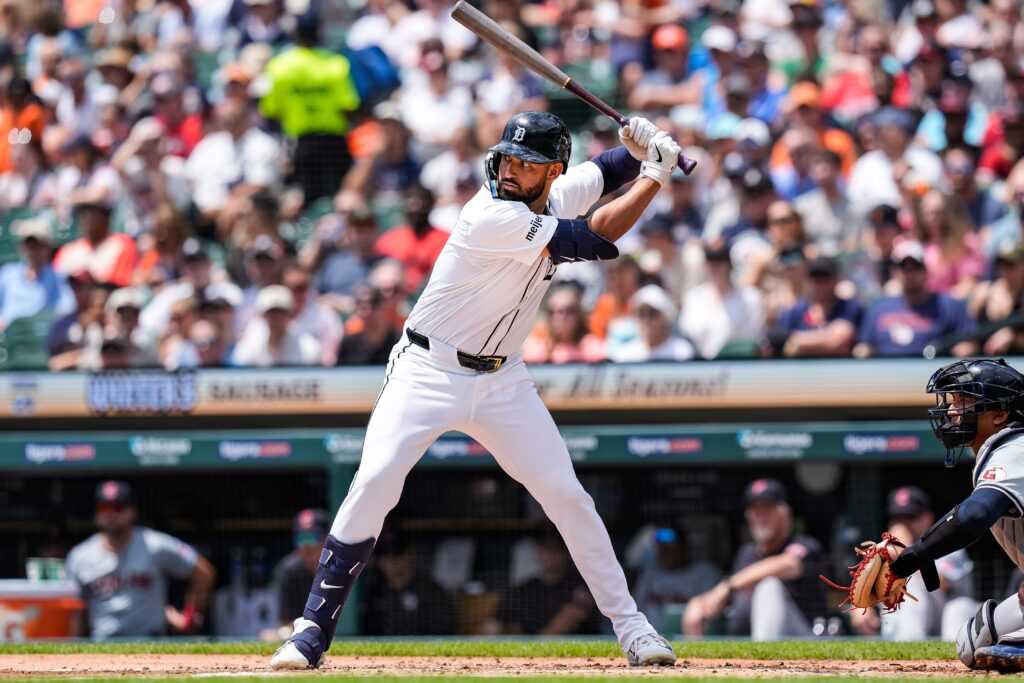 www.mlbtraderumors.com